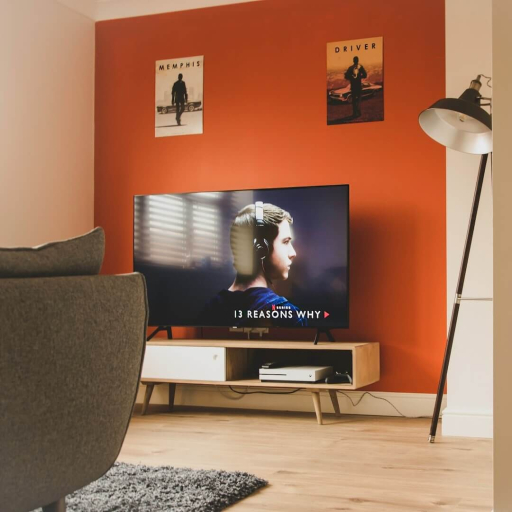Visuel de l'article L’orange 70s : La couleur tendance qui revisite votre déco ! • decoSense.fr